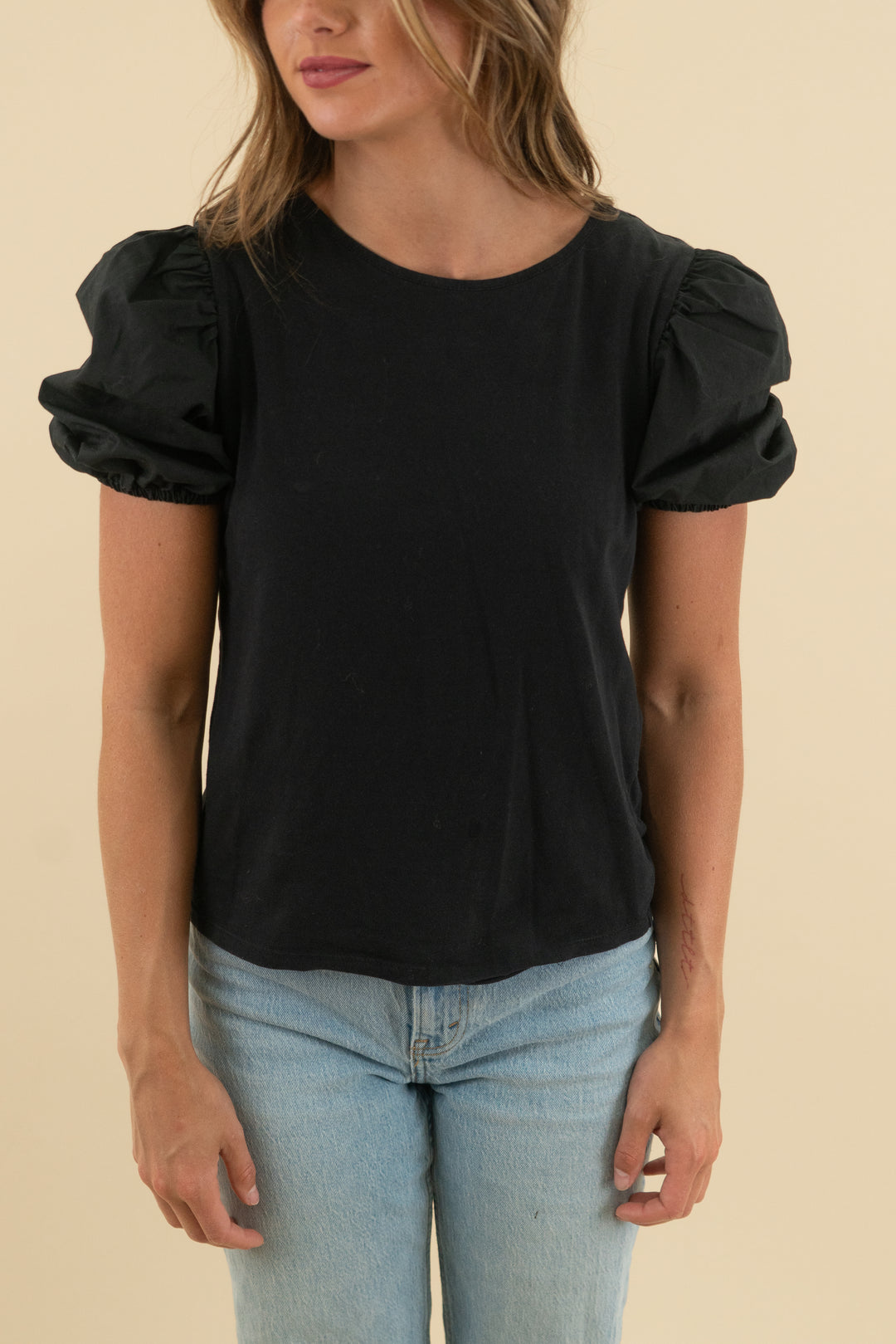 h&m black puff sleeve short sleeve top (s)