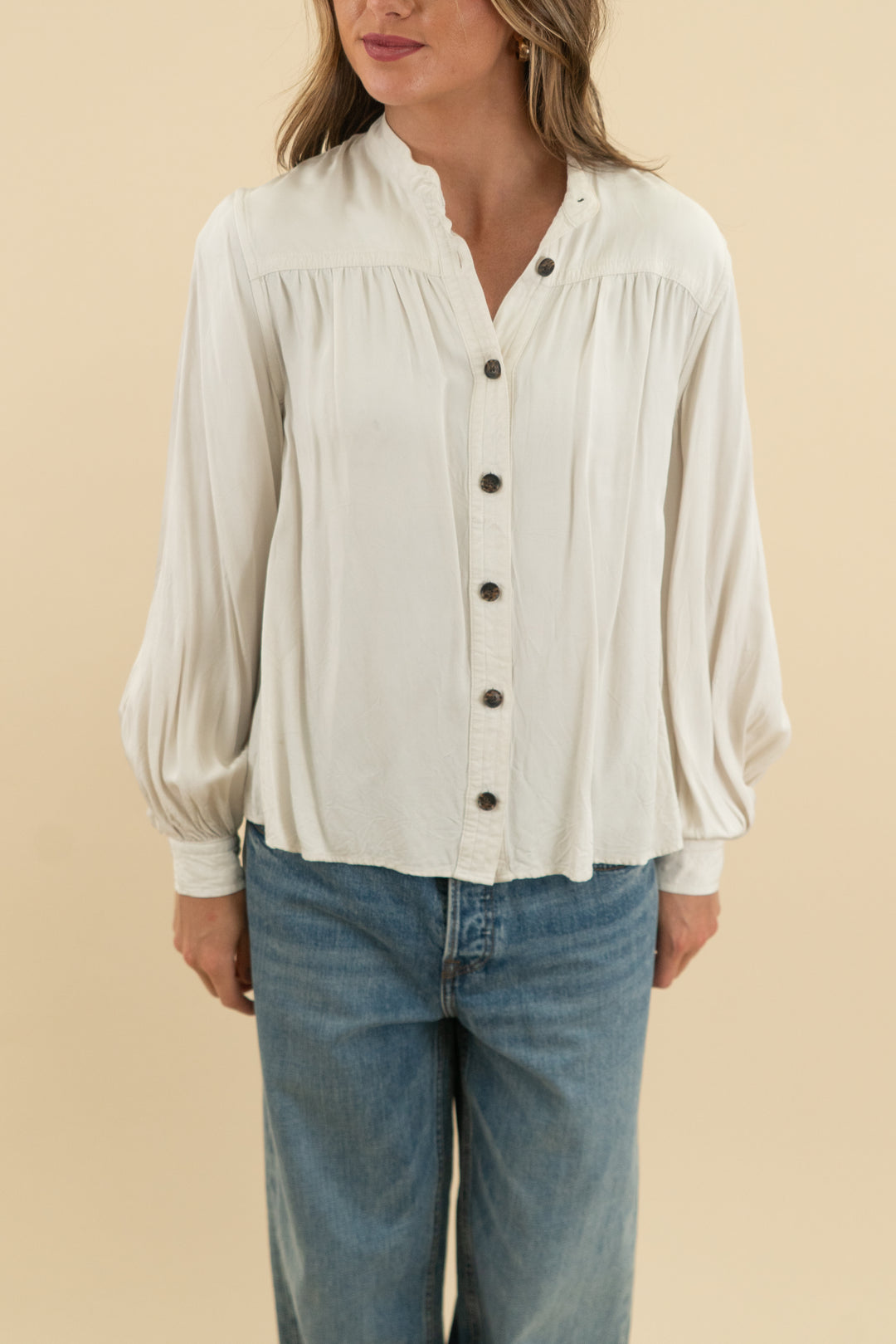 banana republic taupe button up top (s)