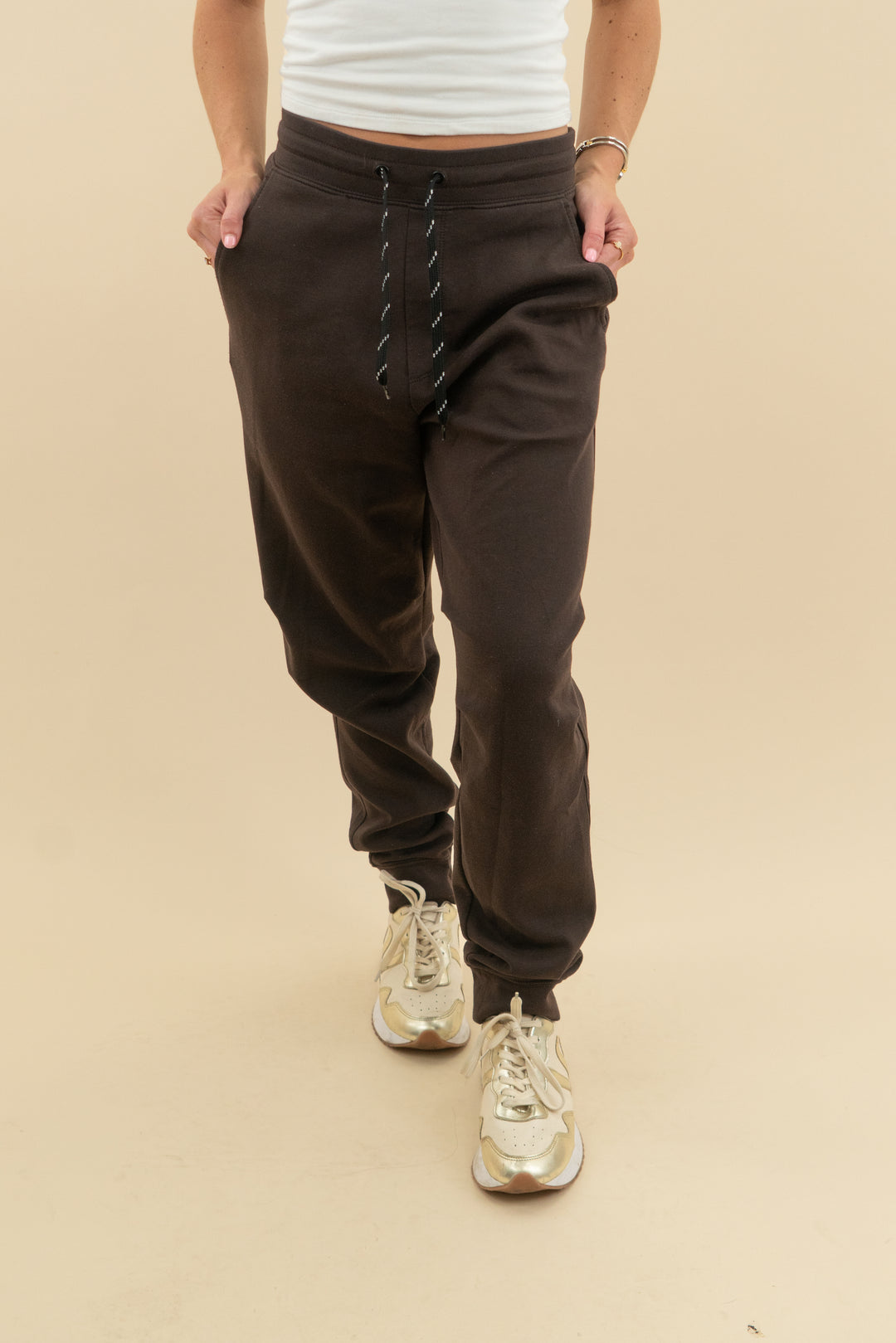 gap fit brown lounge jogger (m)