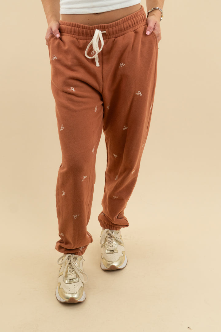 madewell burnt orange bow sweatpant (m)