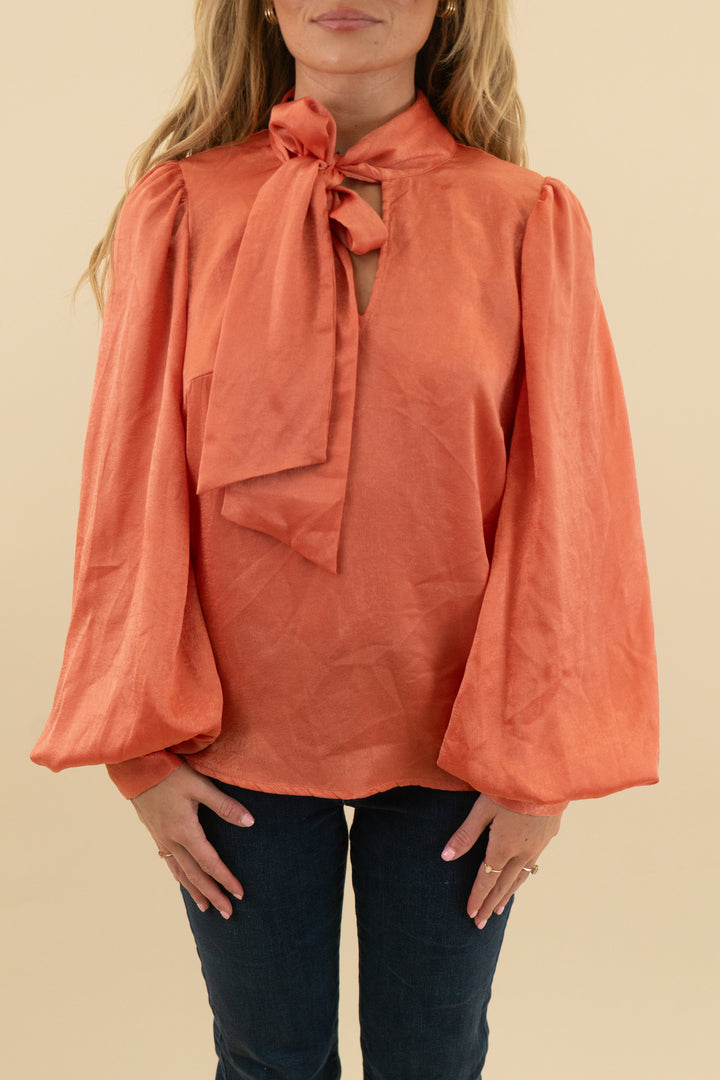 aura orange tie collar blouse (xs)