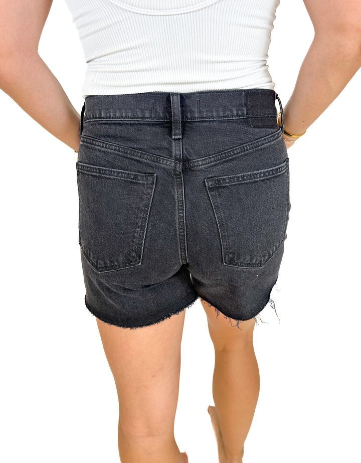 Abercrombie The 4" Mom Short NWT (29/8)