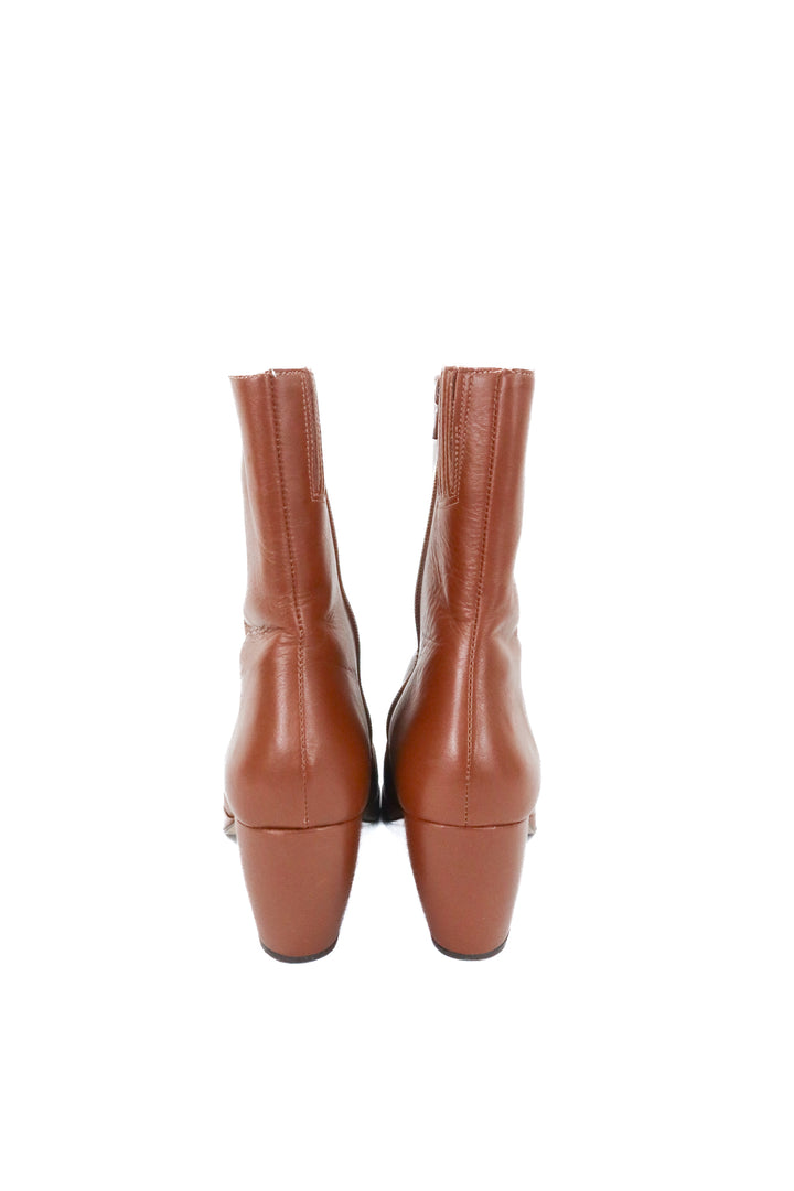 matisse brown leather bootie (9; retail $215)