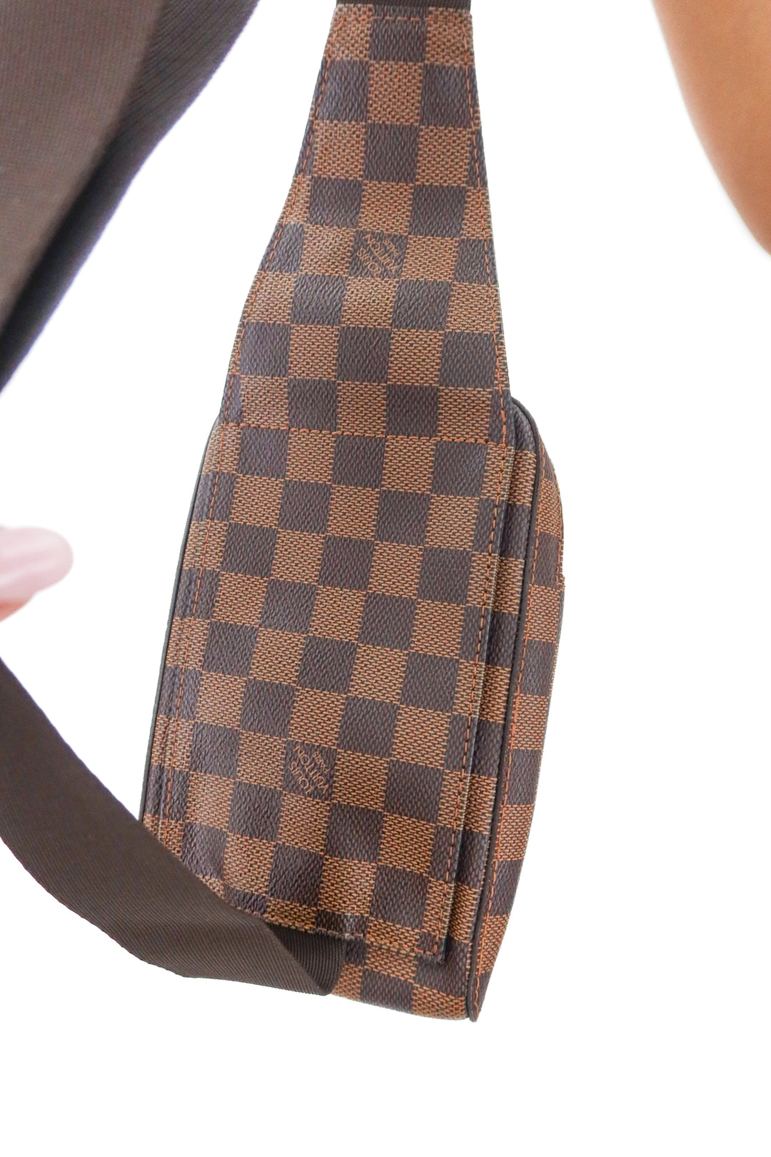 Louis Vuitton geronimos sling bag