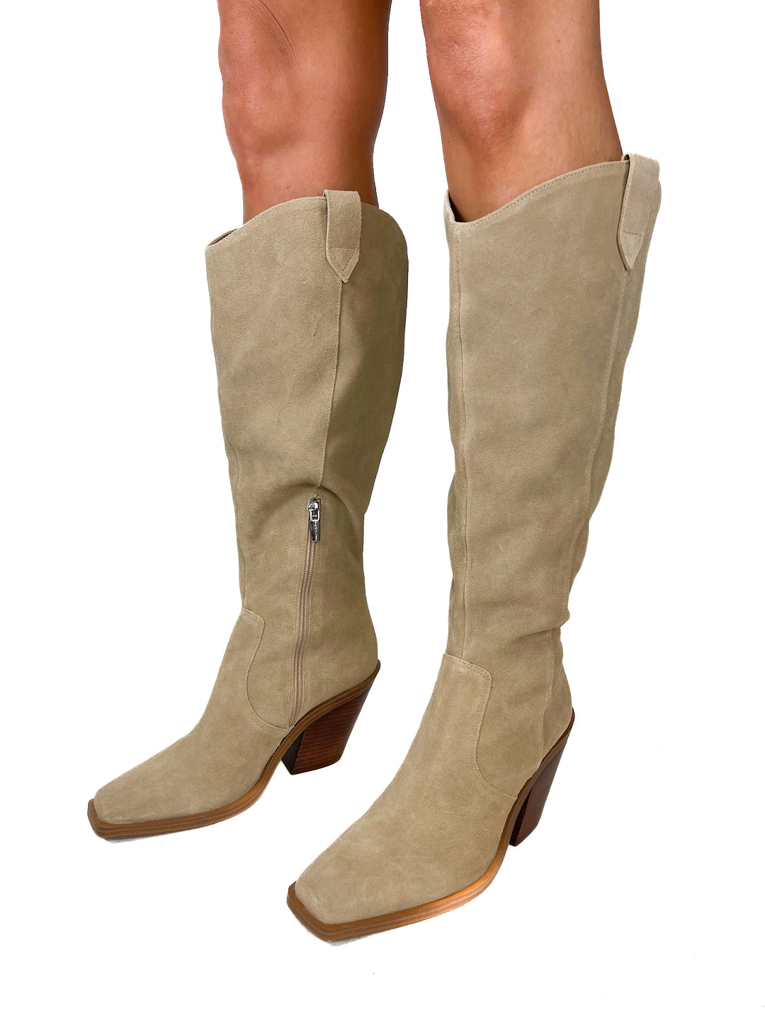 Vince Camuto Suede Boots (8)