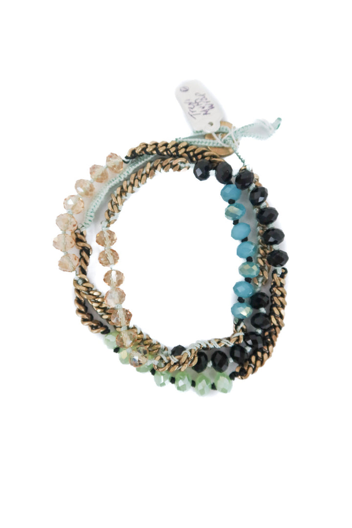 chloe + isabel trevi wrap bracelet nwt (retail $48)