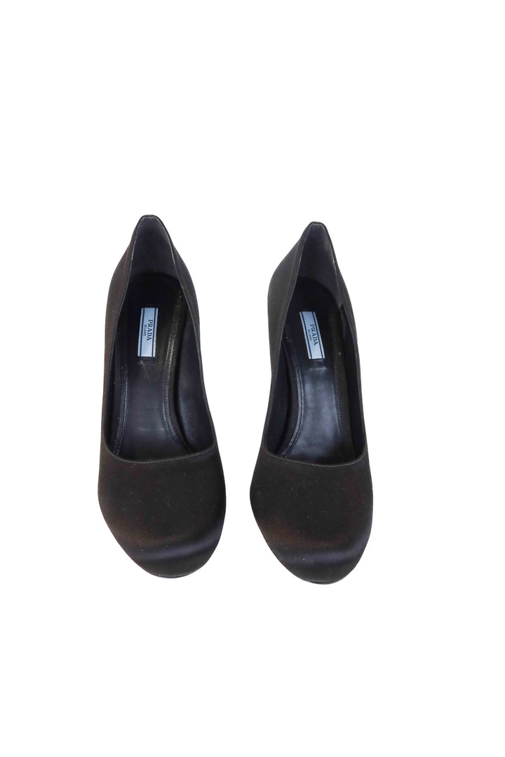 prada lightning bolt heels (42/ US 11-12; retail $950)