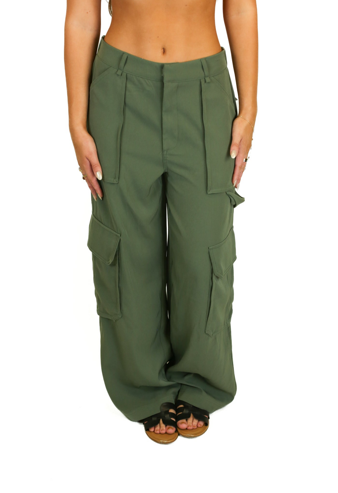 Aaron & Amber Olive Wide Leg Cargo Pants (M)