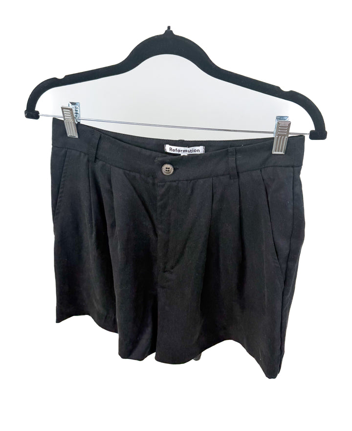 reformation black wtill trouser shorts (6; retail $128)
