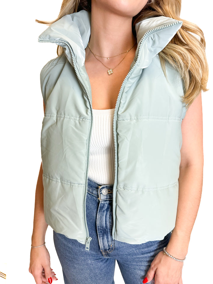 Wild Fable Sage Puffer Vest (M)