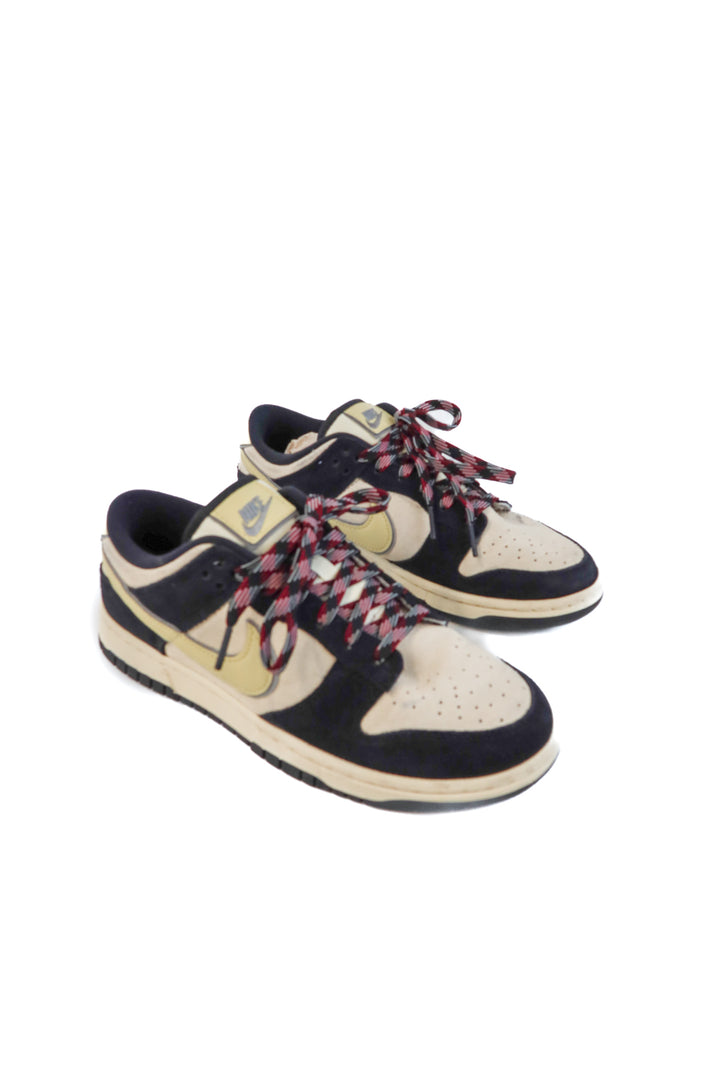 Nike dunk low black/yellow sneakers NWOT (9; retail $179)