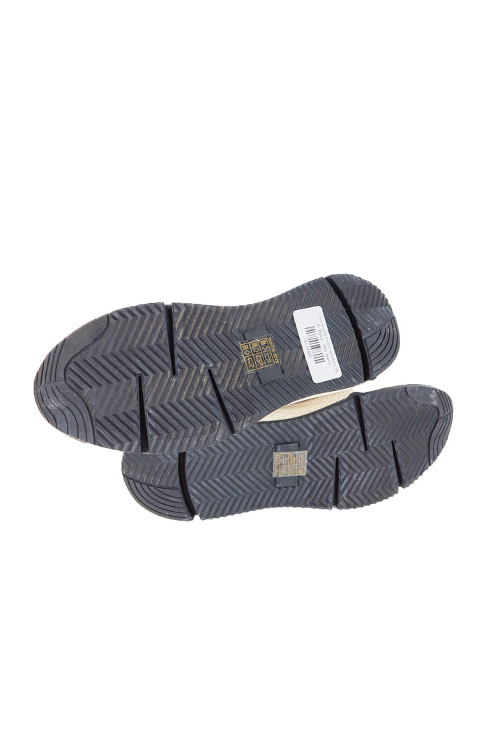 oasis society neutral sneakers NWOT (9; retail $130)