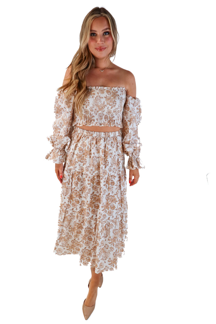 Petal+Pup brown/white floral set (4; retail $89)