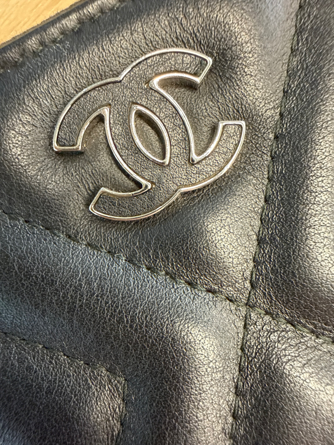 Chanel Black Double Zip Wallet on Chain (est. retail $5,600)