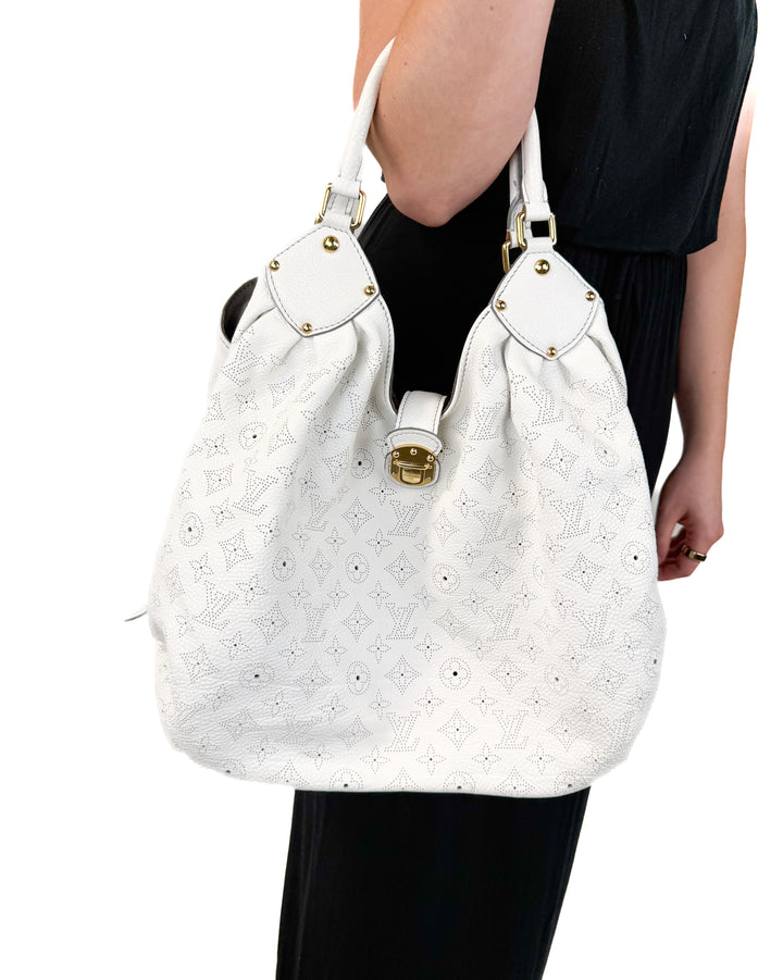 Louis Vuitton XL Hobo Mahina White Leather Bag NWOT (retail $4,350)