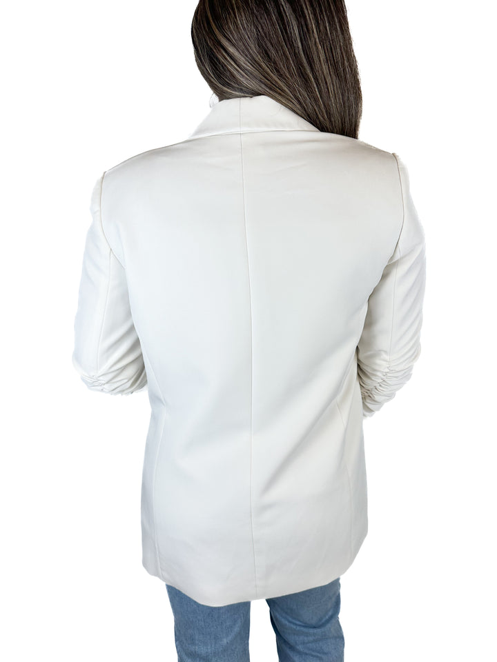 Gianni Bini Ruched 3/4 Sleeve White Blazer (8)