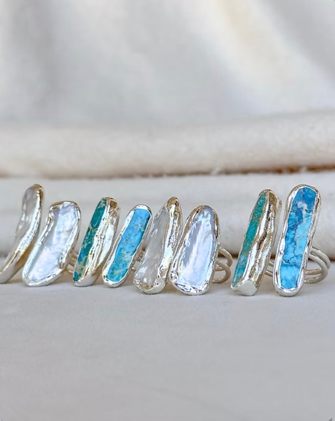 Easton Elle Turquoise linear double ring