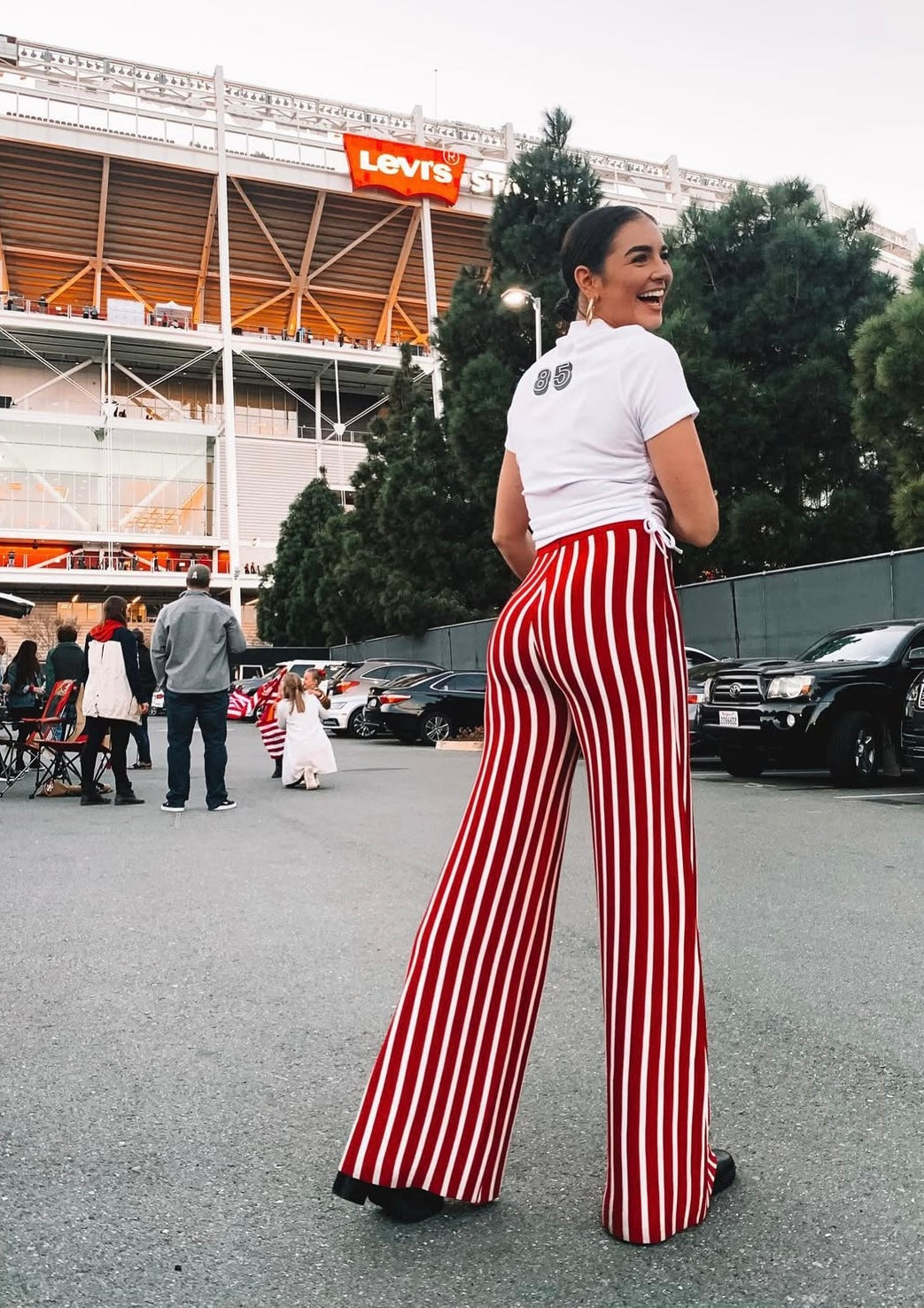 SOLD mistress rocks red/white pants (L)
