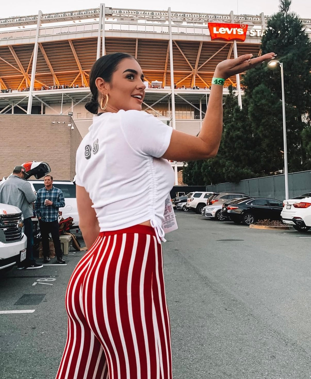 SOLD mistress rocks red/white pants (L)