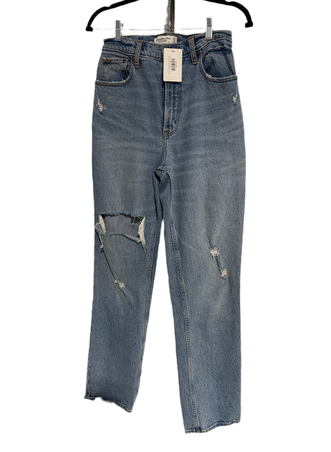 SOLD: abercrombie & fitch light wash distressed jeans (4R)