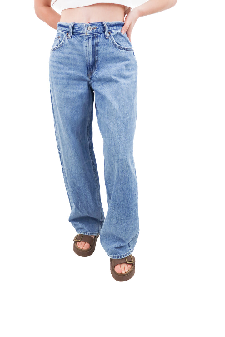 abercrombie & fitch low rise ultra loose jeans (26)