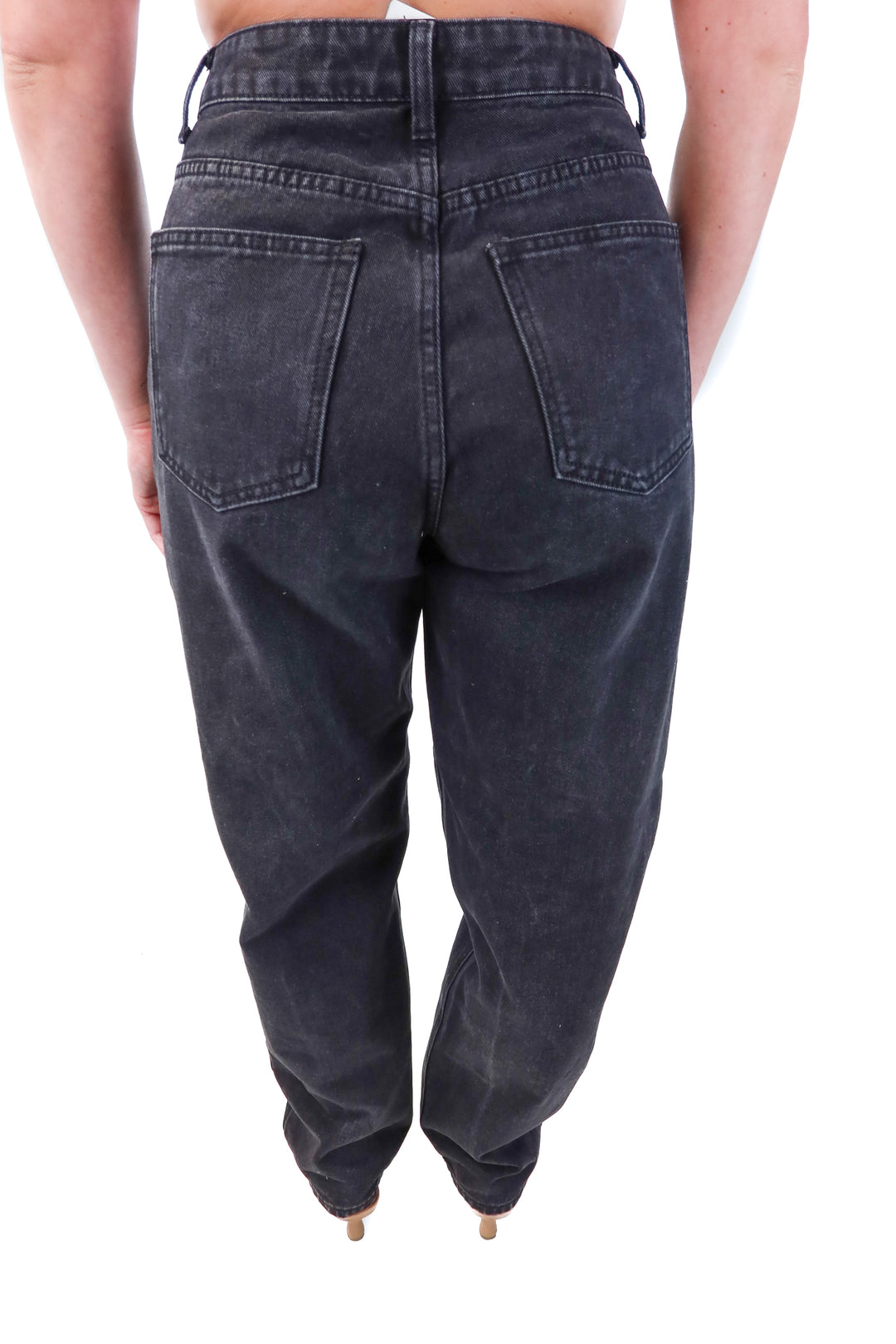 pretty little thing black boyfriend jeans (6)