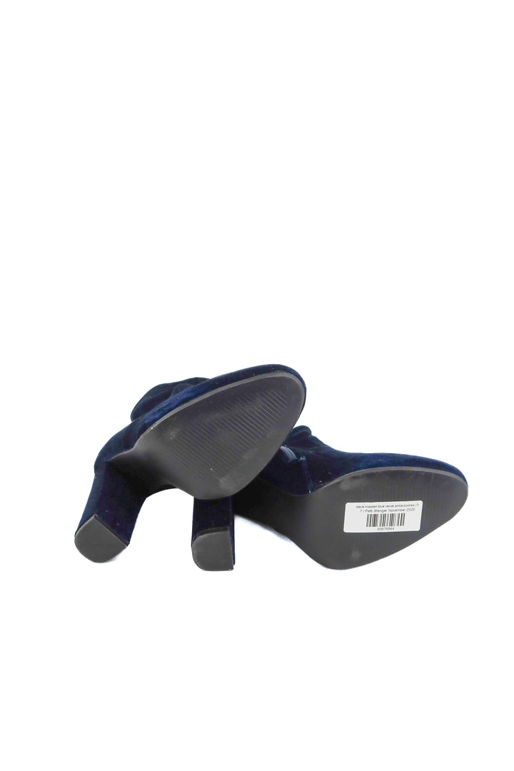 steve madden blue velvet ankle booties (7)