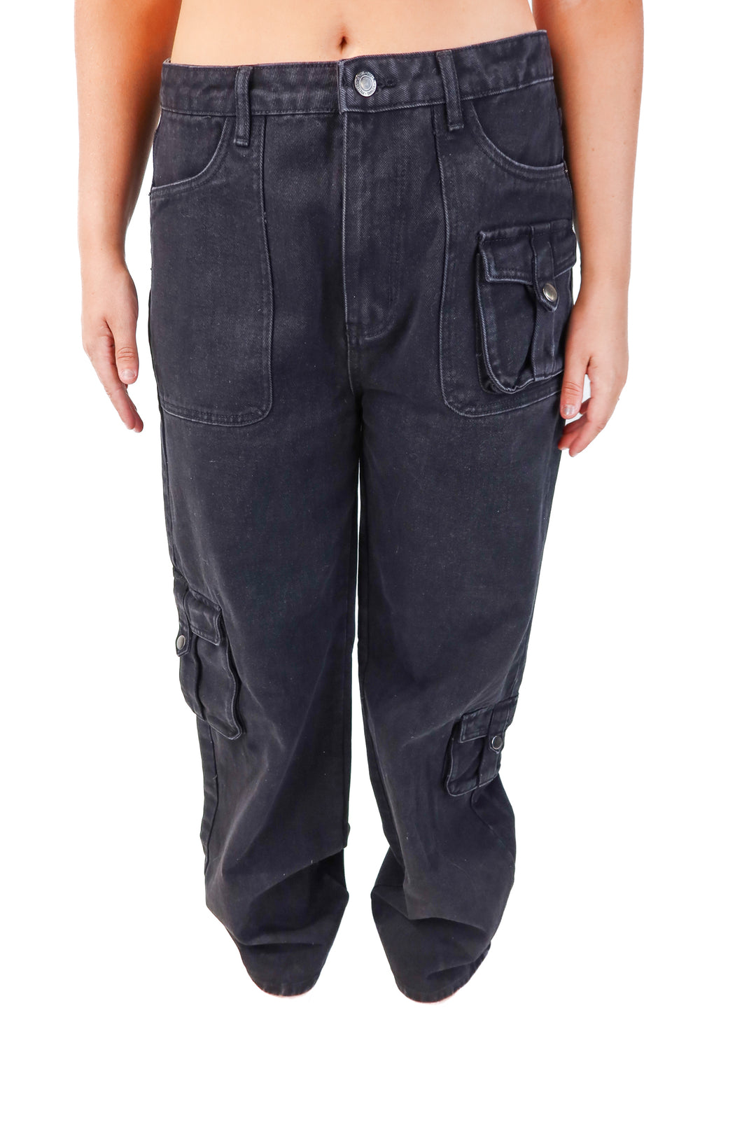 pretty little thing black cargo jeans NWT (10T)