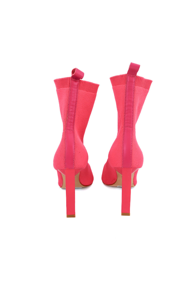 schutz pink pointed ankle booties (7; retail $228)