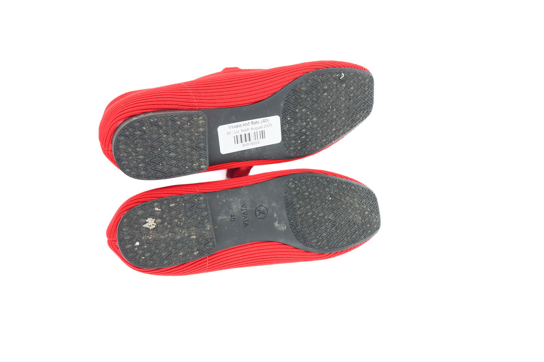 Vivaia red flats (40; retail $159)