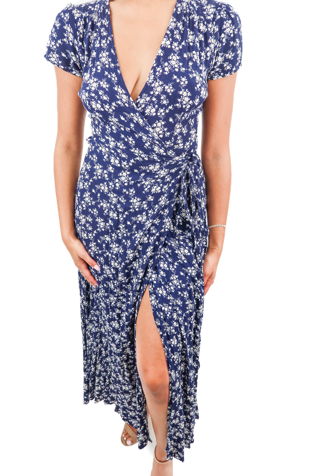 Aakaa blue floral maxi wrap dress (S)