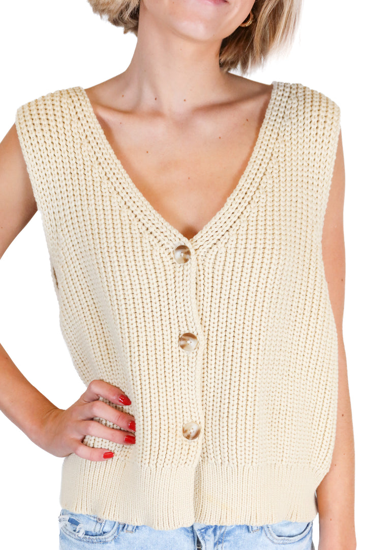 Topshop Beige Knit Vest Top (4/6; retail $69.99)