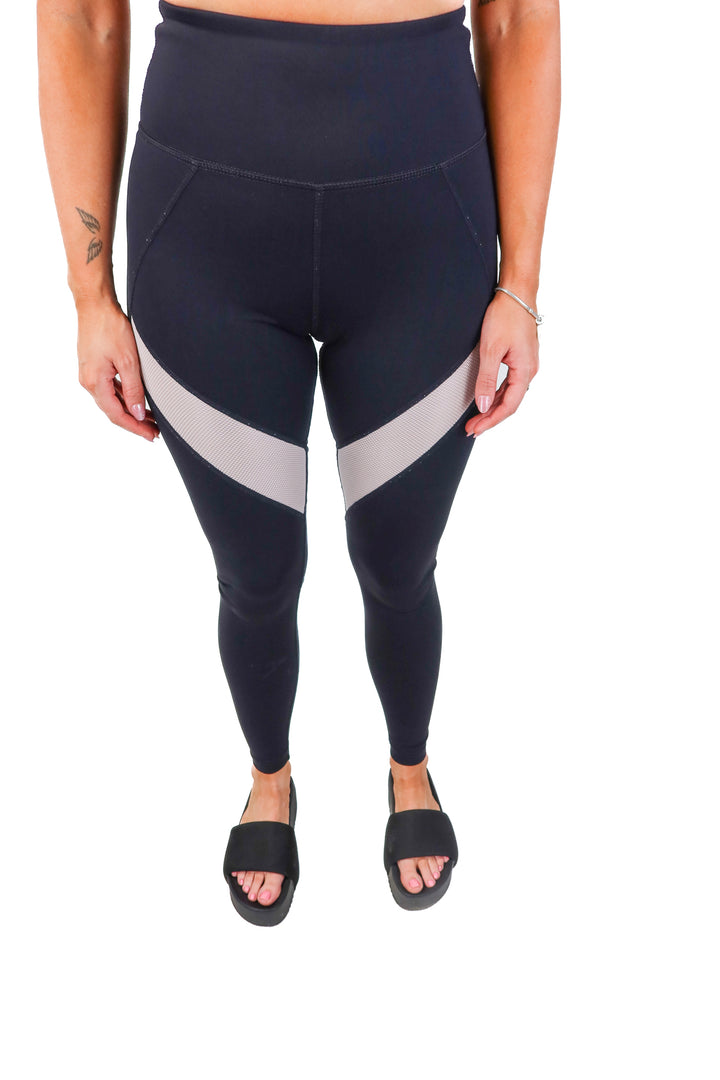 vimmia black mesh detail leggings (xs*)