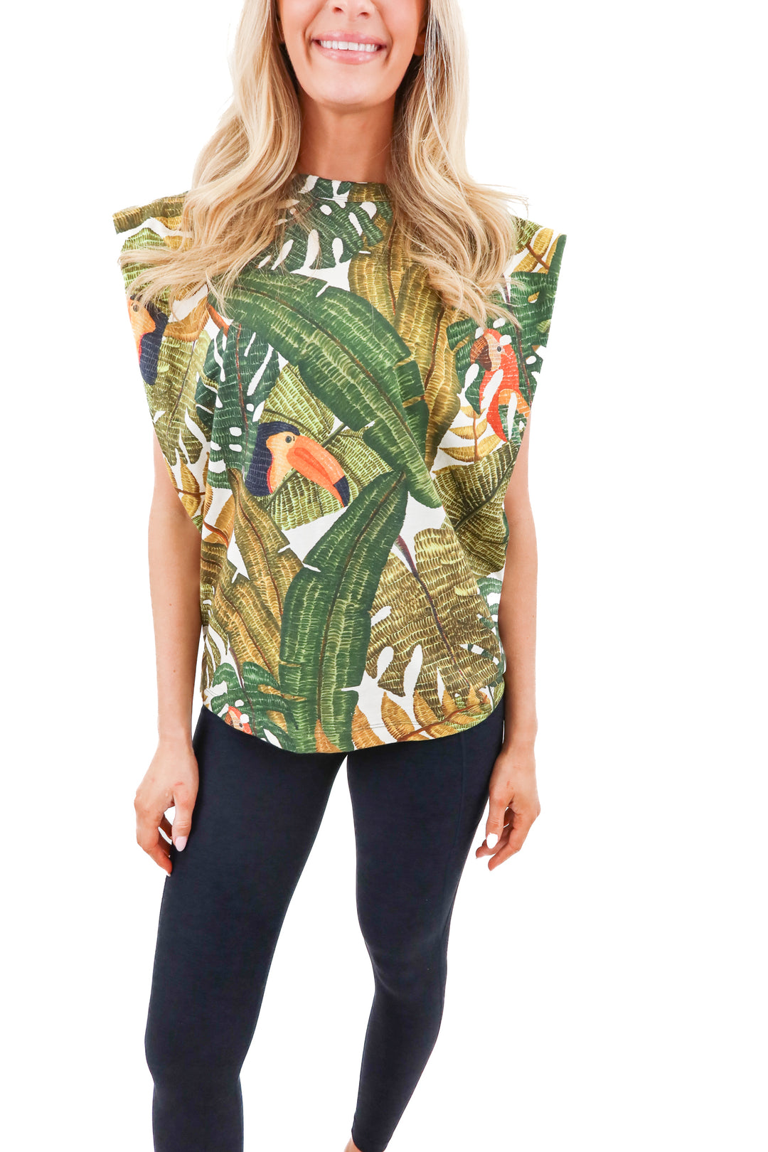 farm rio toucan paradise forest print t-shirt nwt (s; retail $165)
