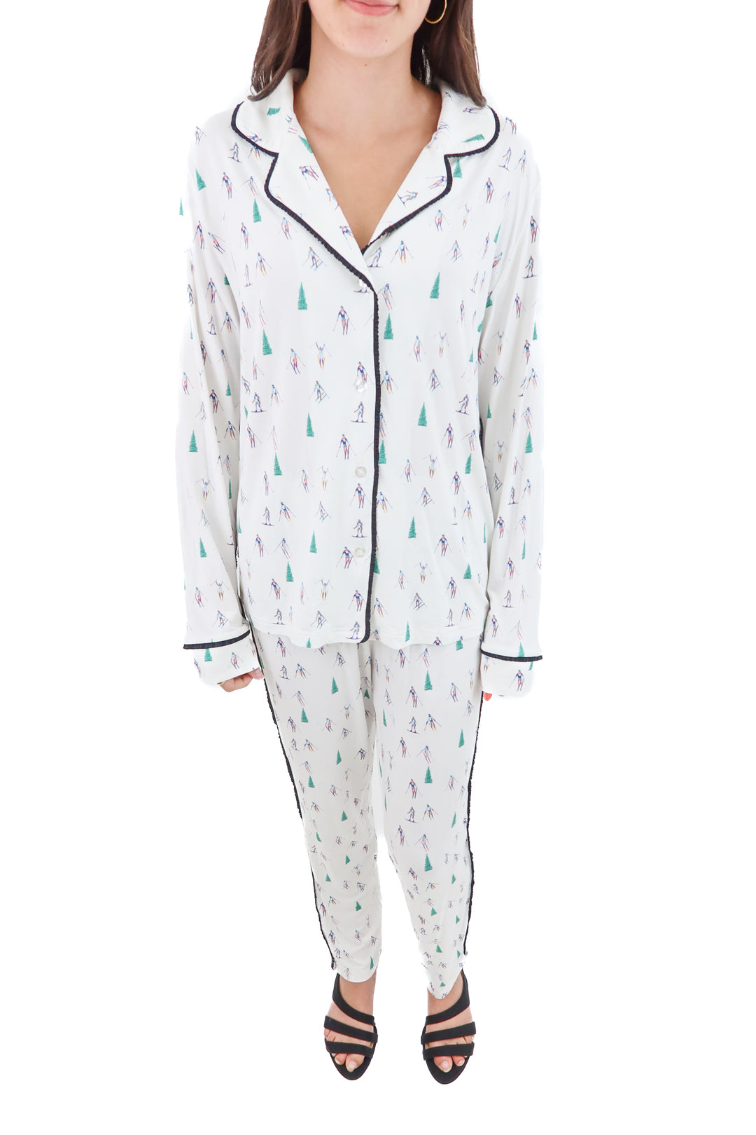 aspen dream white ski graphic pj set (s; retail $165)