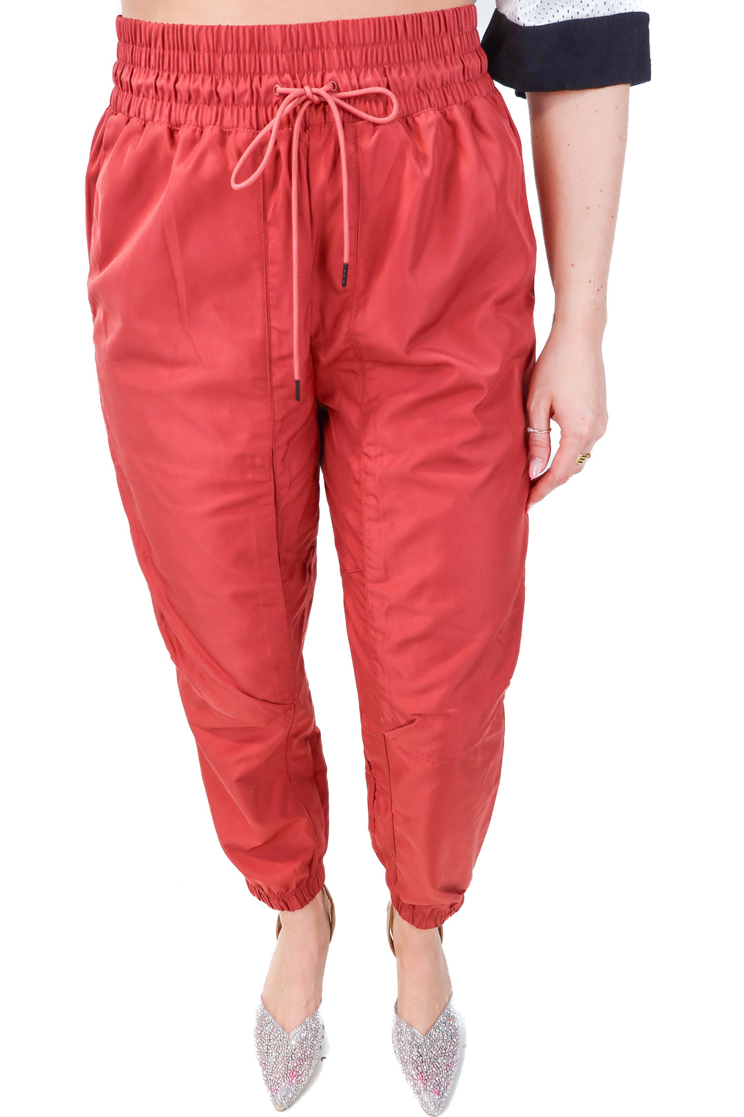 SOLD nike merlot windbreaker joggers (M) - Gameday