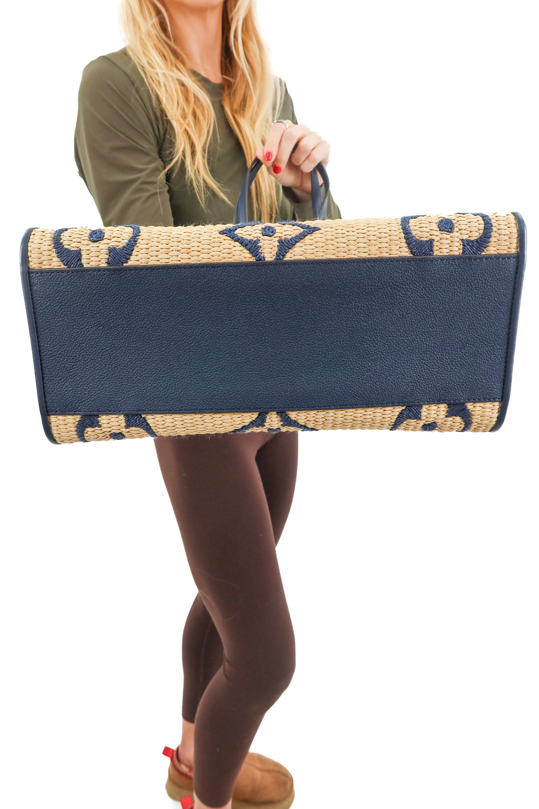Louis Vuitton OnTheGo MM