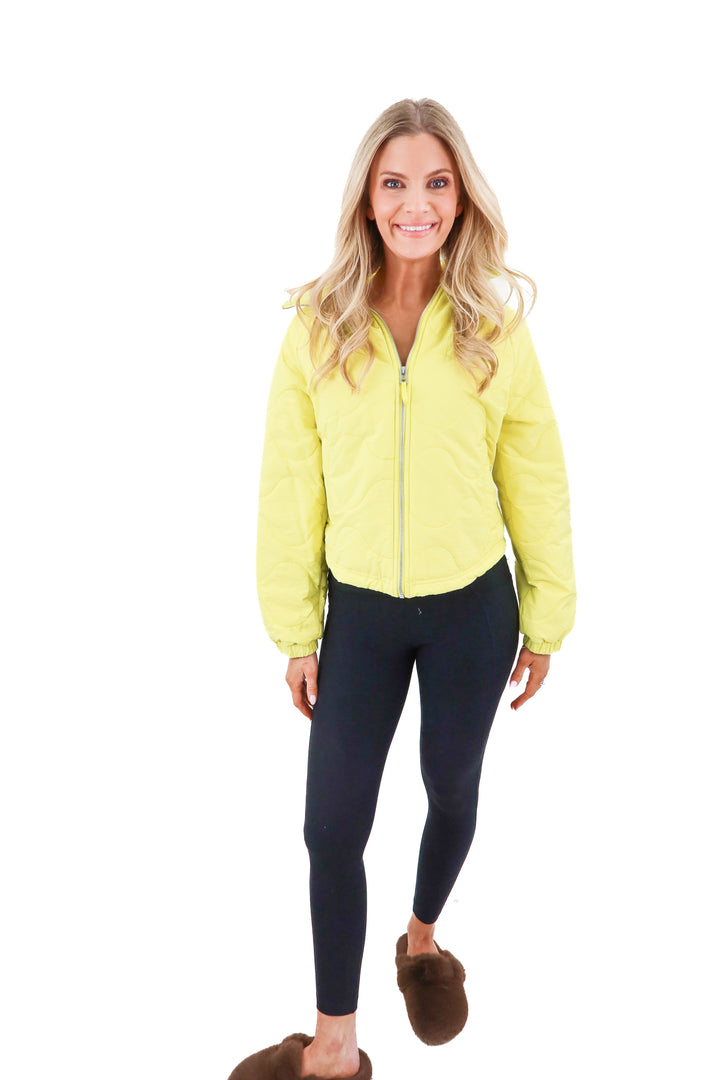 Universal Threads bright yellow puffer jacket NWT (S)