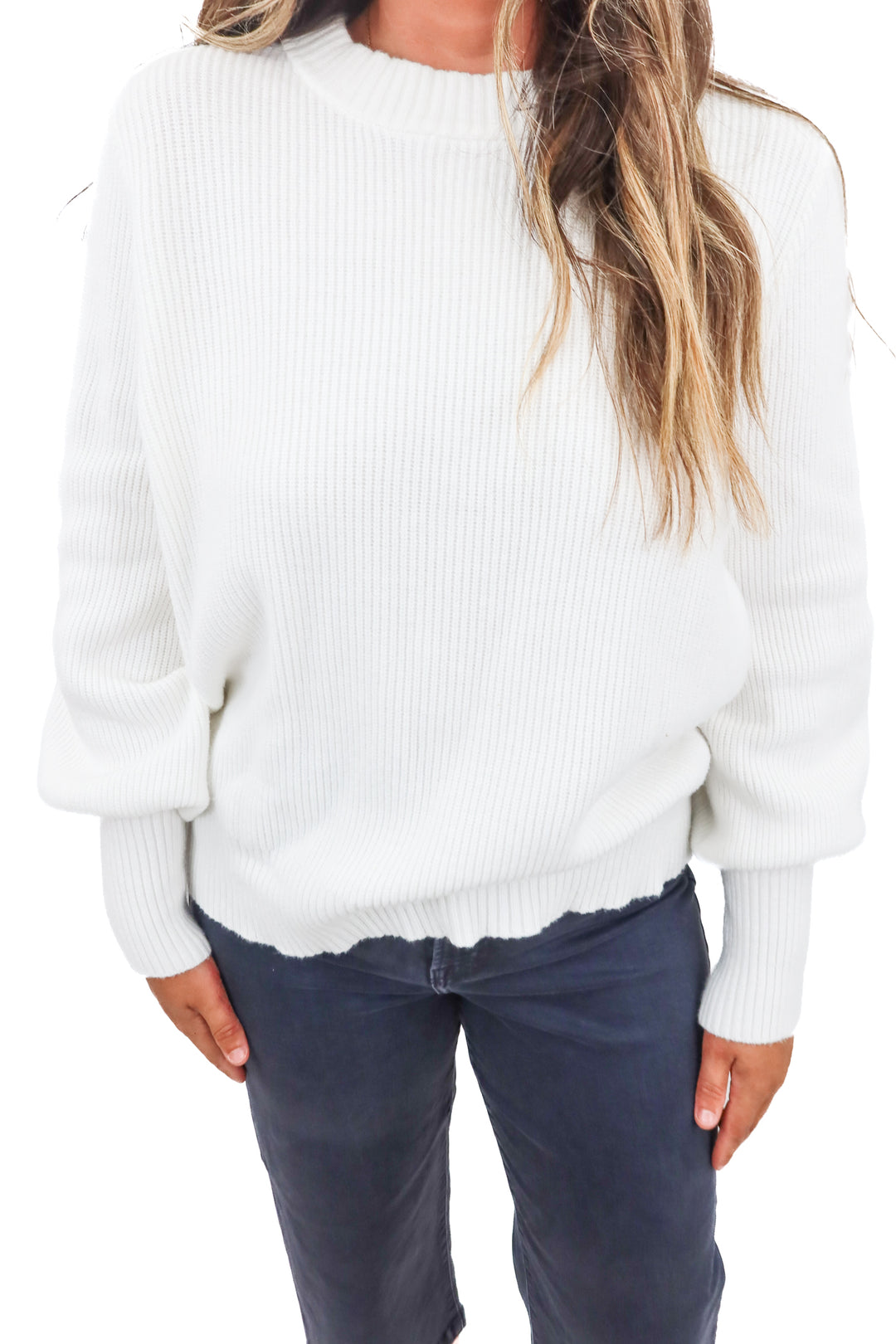 vici white oversized crewneck sweater (m)