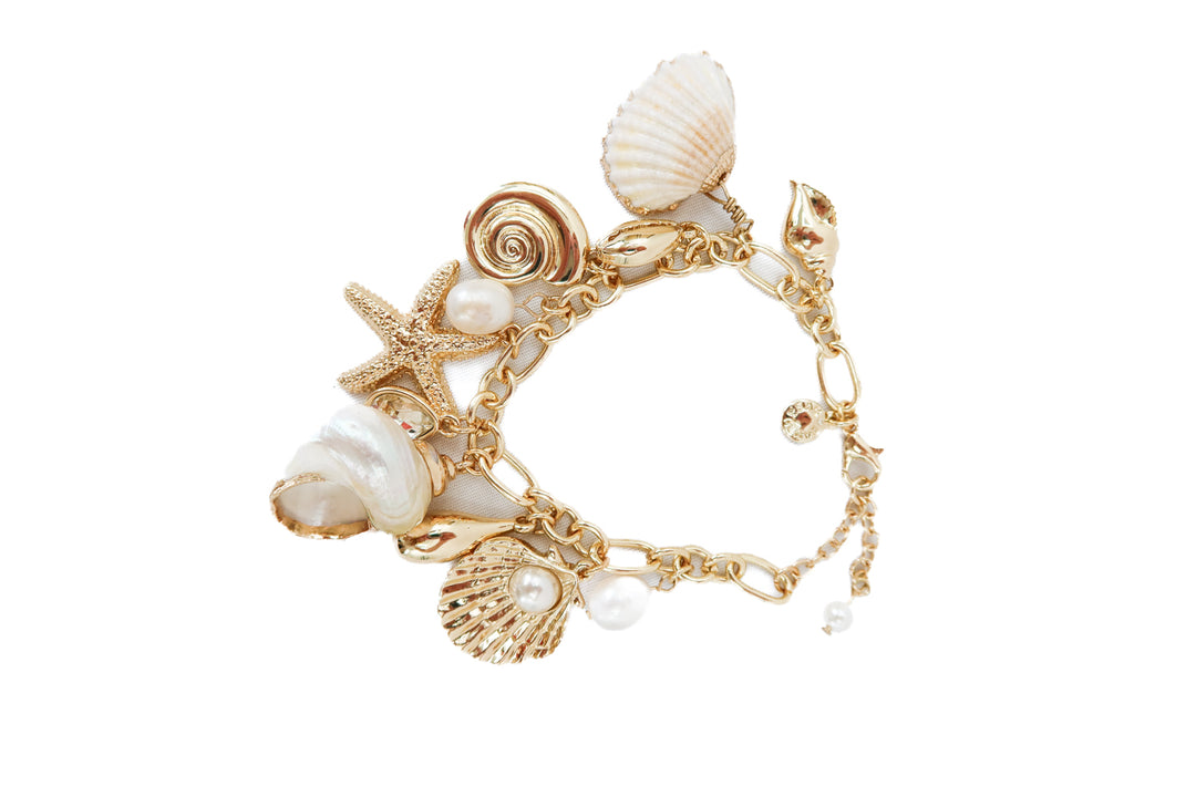 baublebar gold seashell charm bracelet