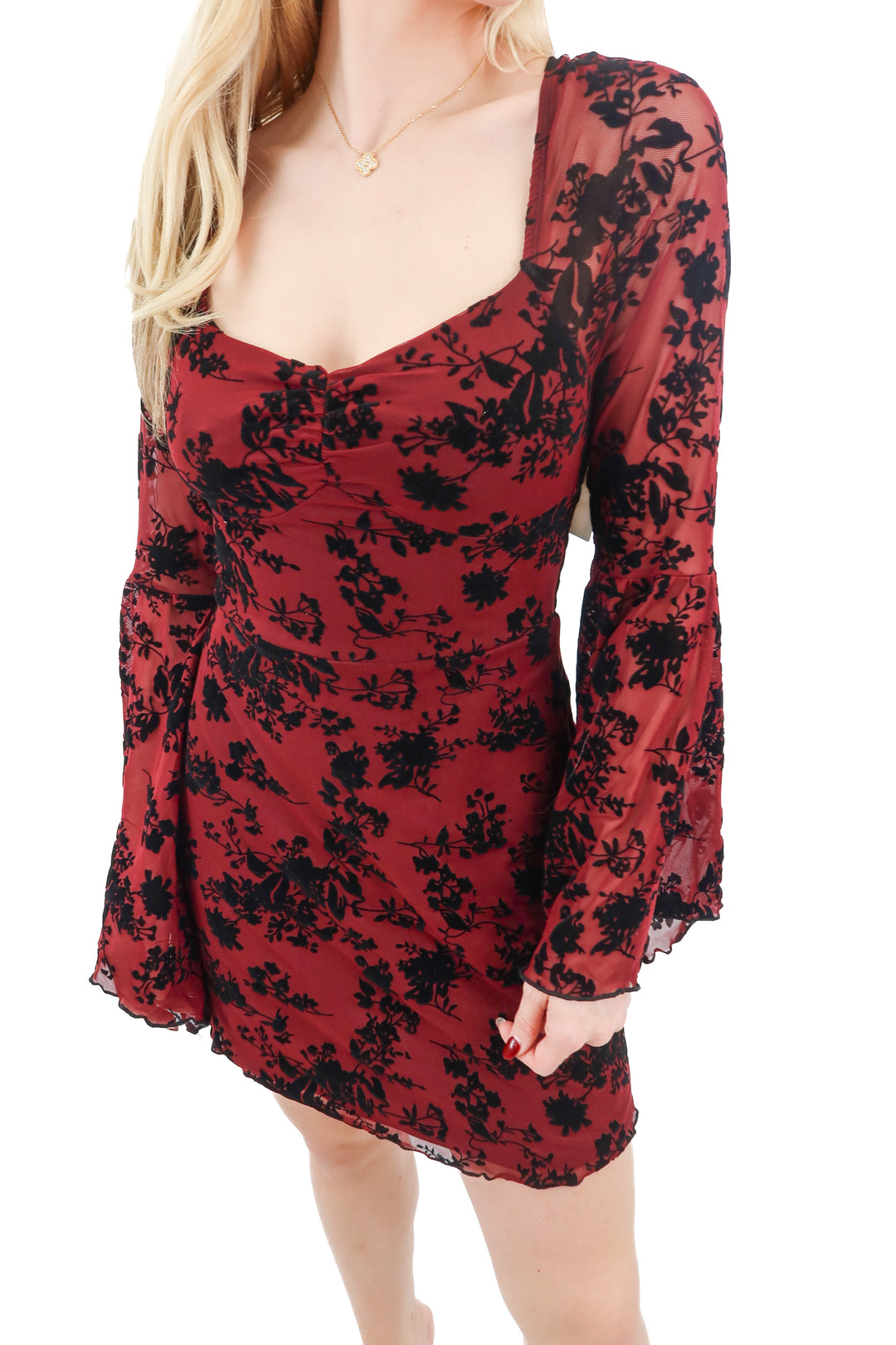 AUCTION maroon floral bell sleeve dress (xs) fits 0 to 6; ends 12/10 at 8 pm CT