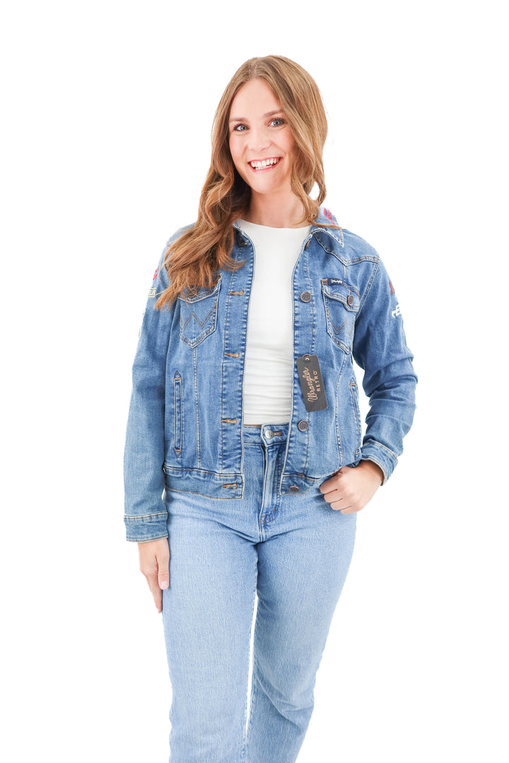 wrangler retro denim rodeo jacket nwt (l)