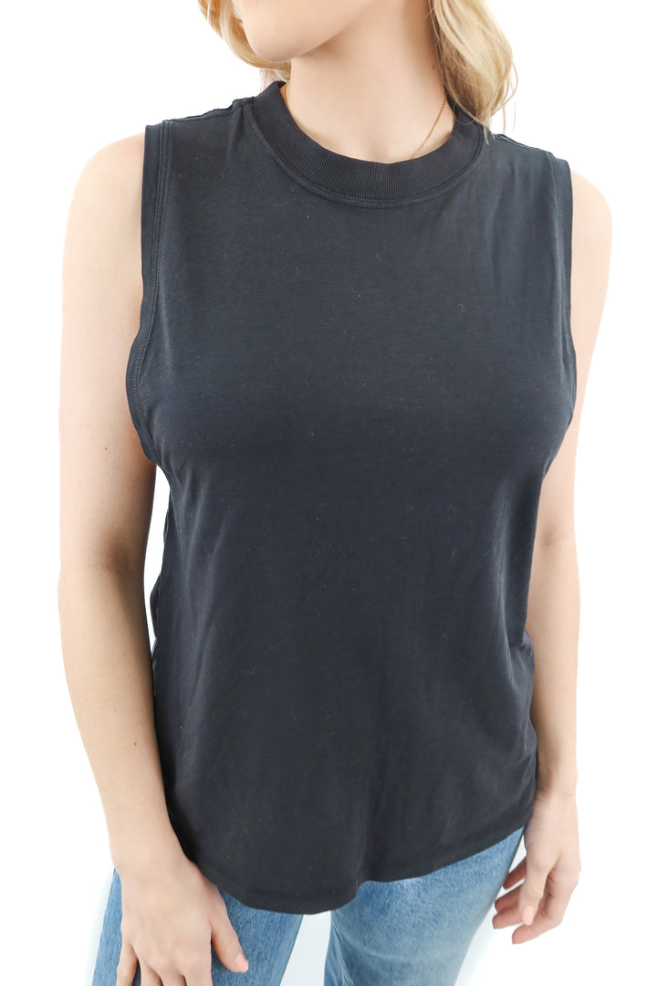 Lululemon black muscle tank (S)