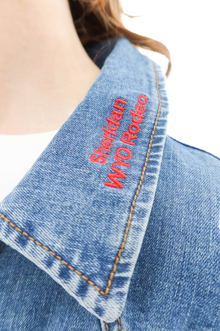wrangler retro denim rodeo jacket nwt (l)