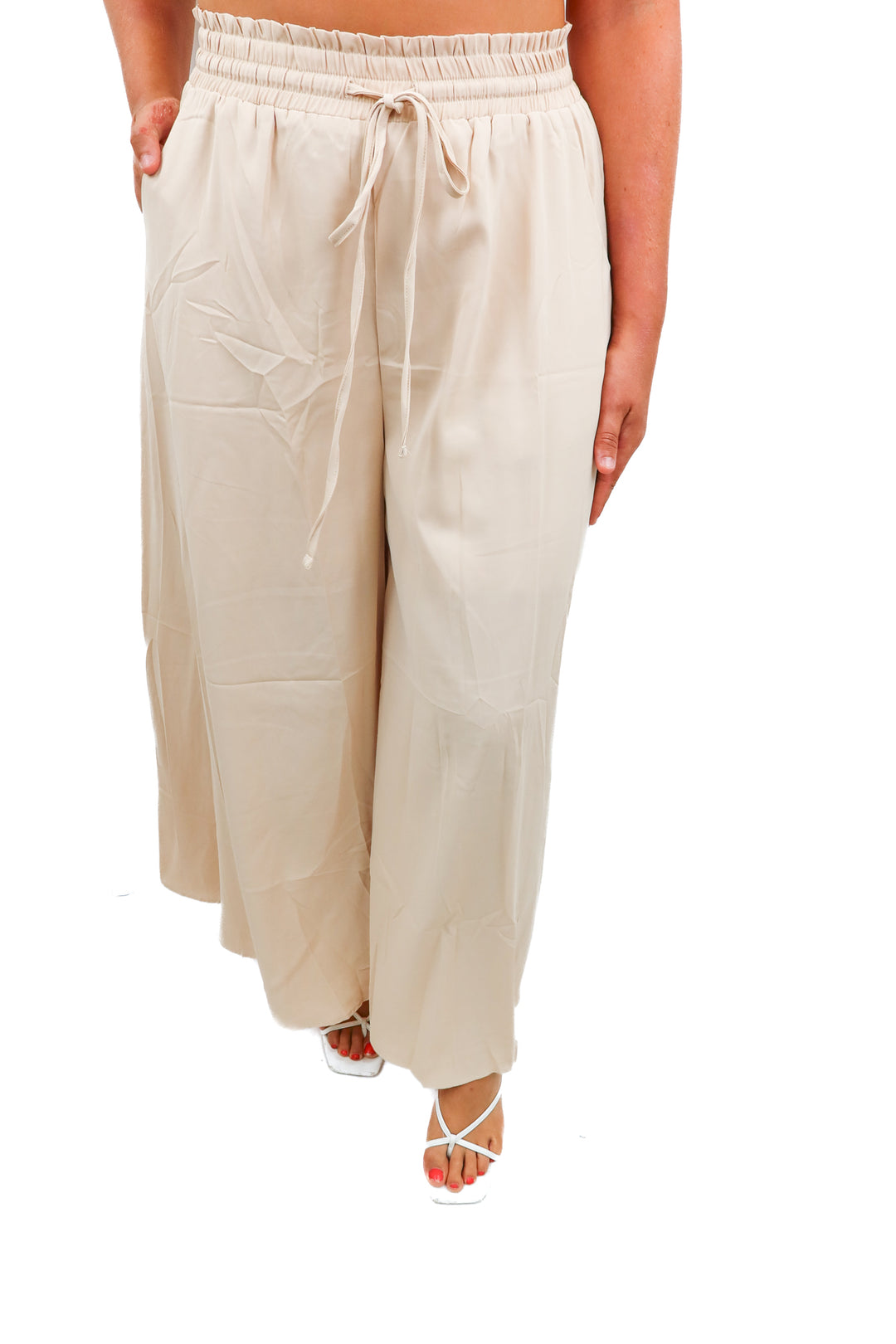 btfbm blush wide leg pants NWT (m)