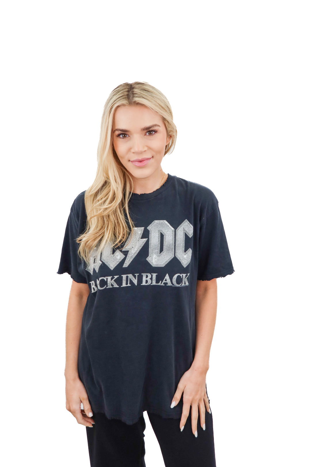 acdc black graphic tshirt (L)