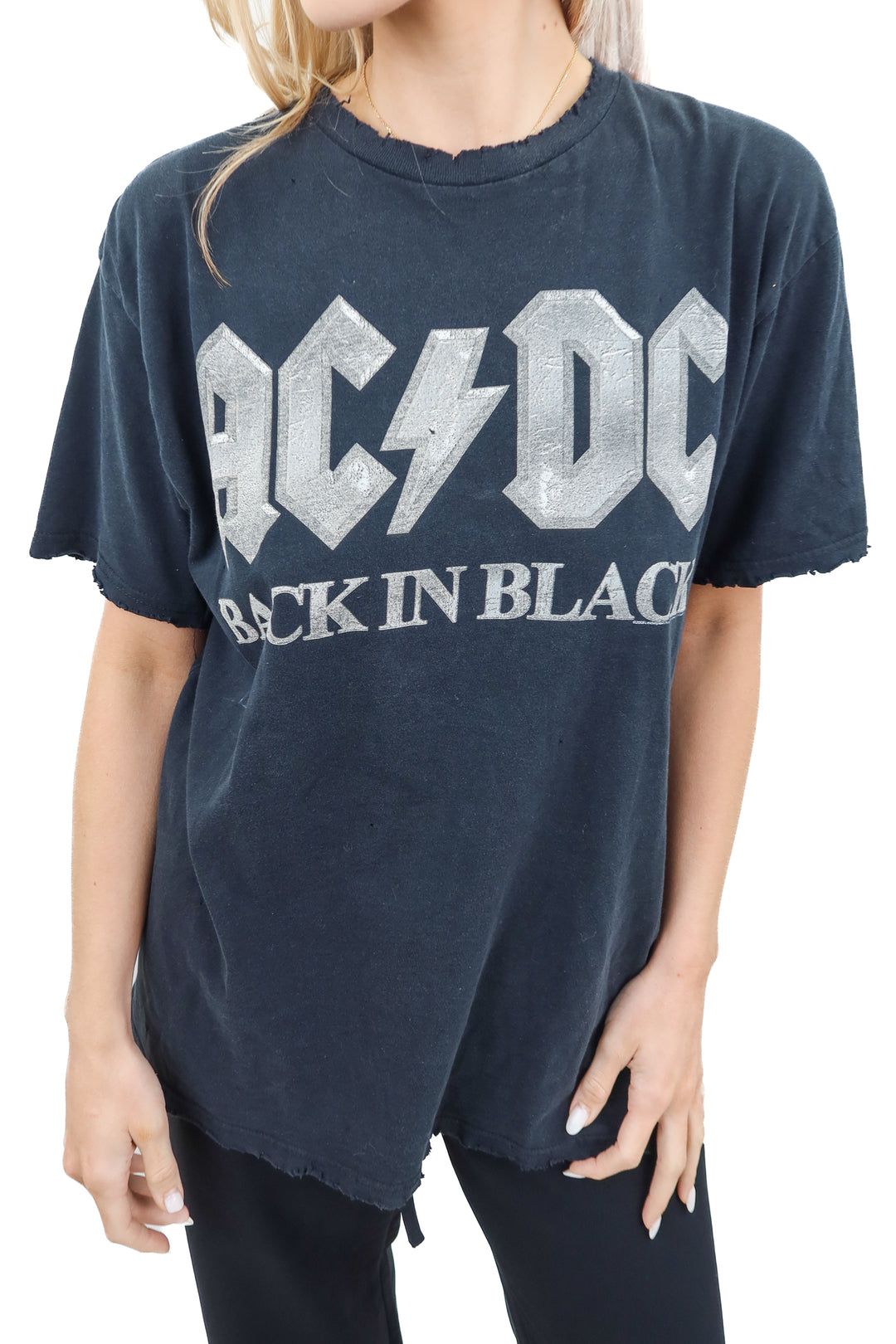 acdc black graphic tshirt (L)