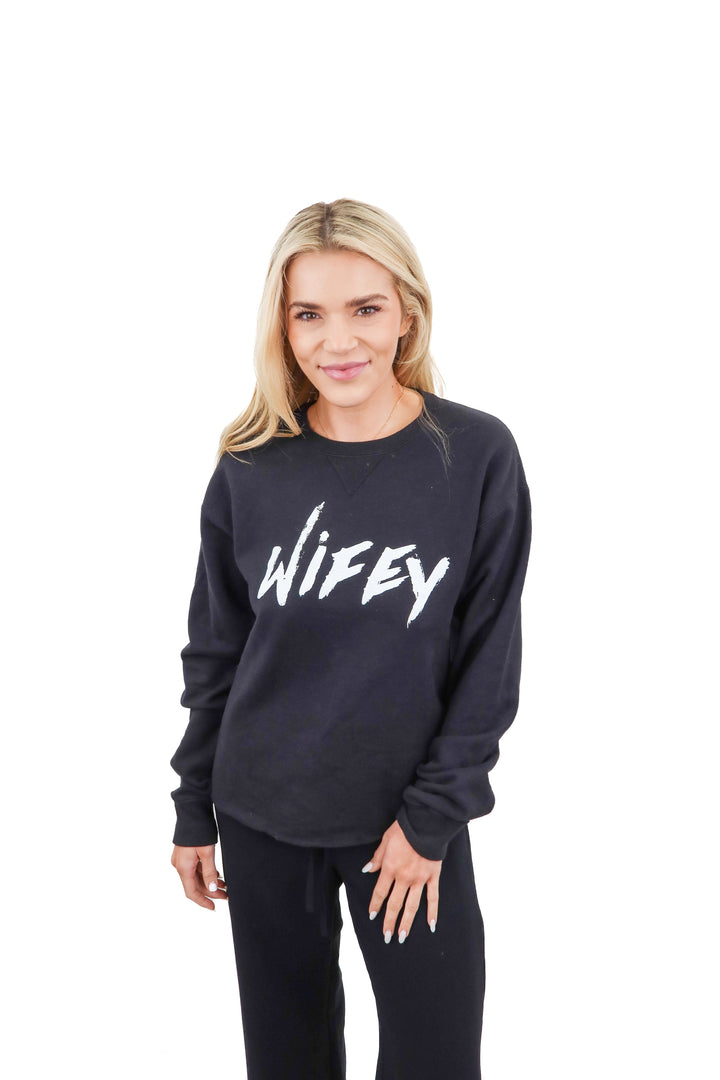 wifey black crewneck (s)