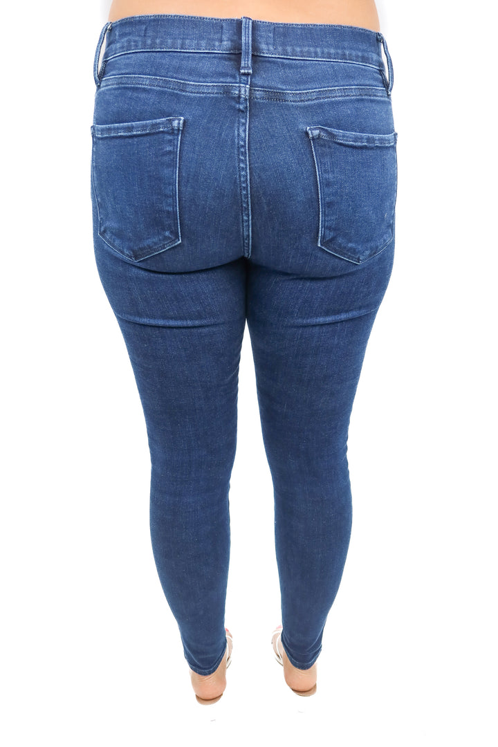 frame dark wash skinny jeans (29; retail $228)