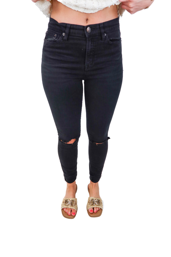 j.crew black high rise skinny jeans (28; retail $69.50)